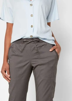 Pantalón capri con cordón