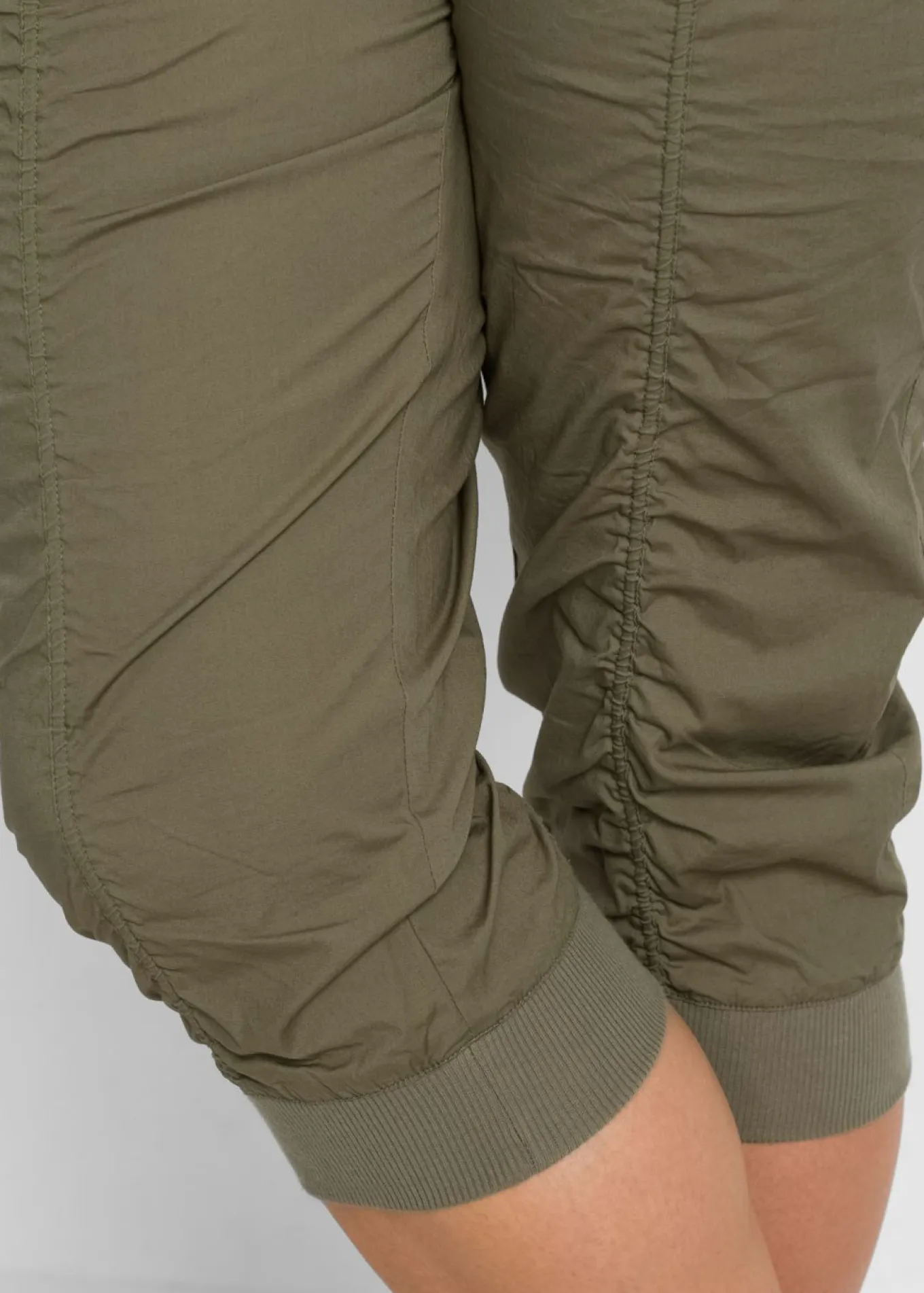 Pantalón capri de algodón puro