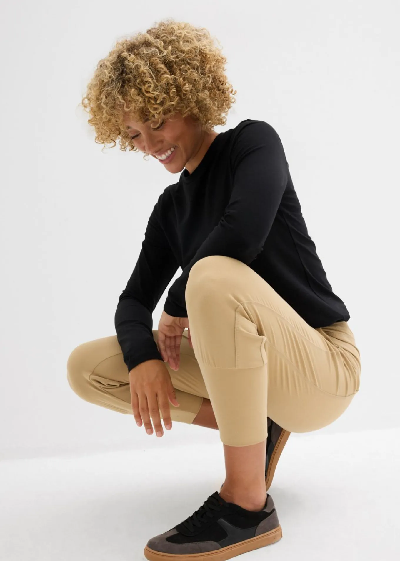 Pantalón capri de material suave