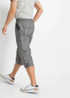 Pantalón capri de microfibra con corte regular