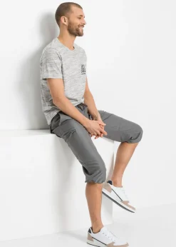 Pantalón capri de microfibra con corte regular