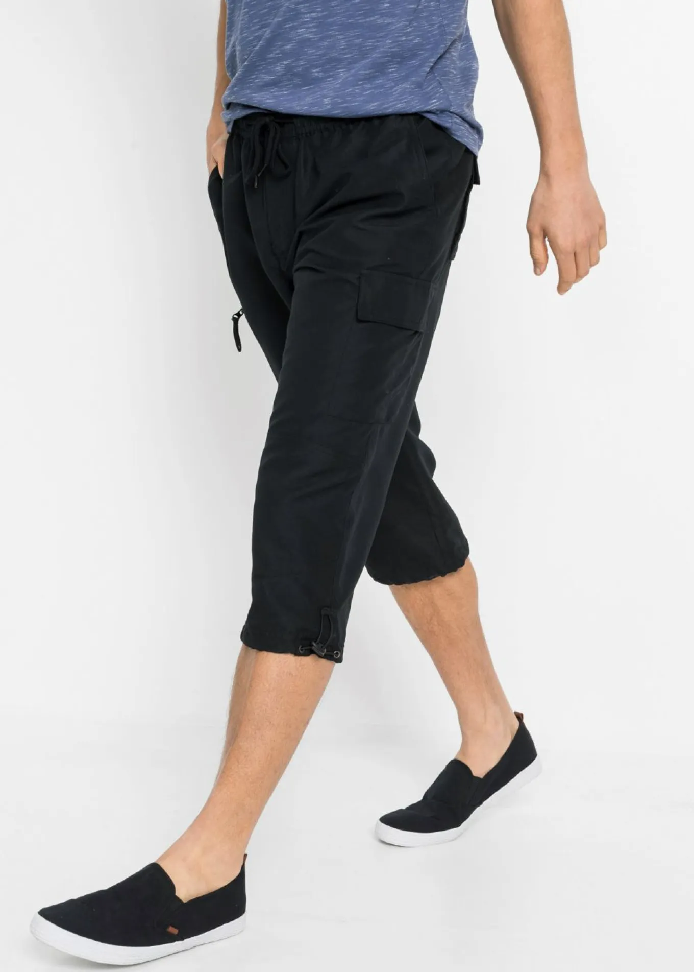 Pantalón capri de microfibra con corte regular