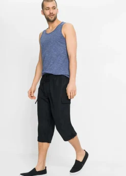 Pantalón capri de microfibra con corte regular