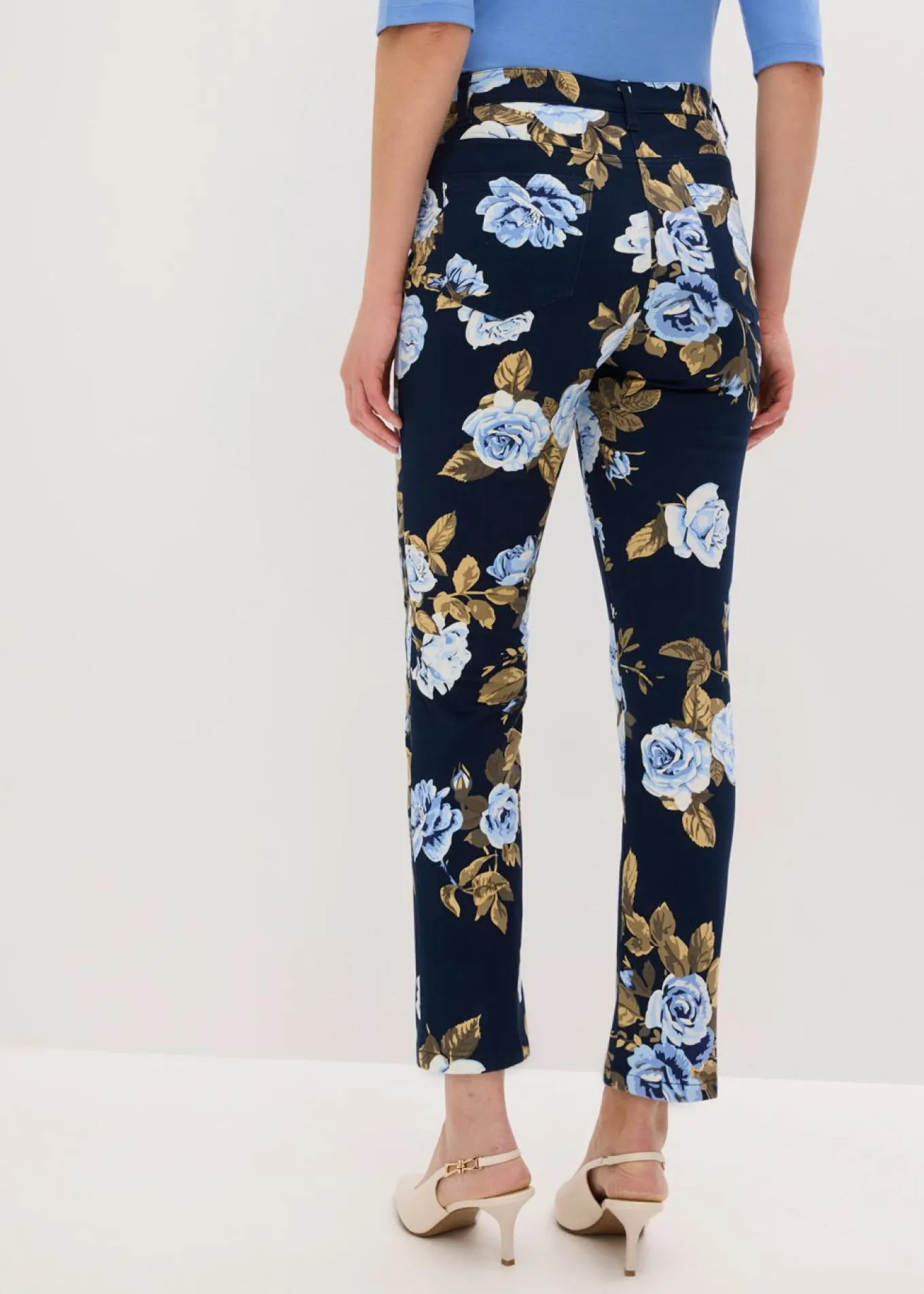 Pantalón capri elástico de algodón