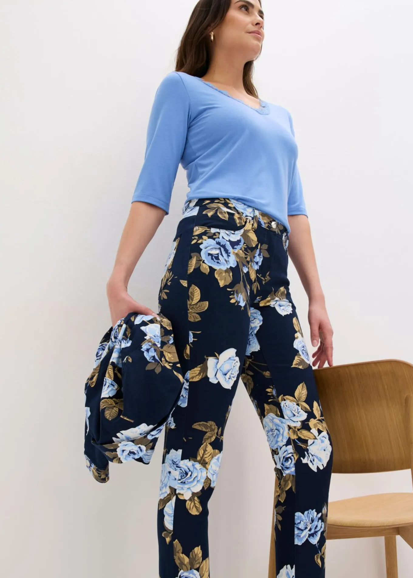 Pantalón capri elástico de algodón