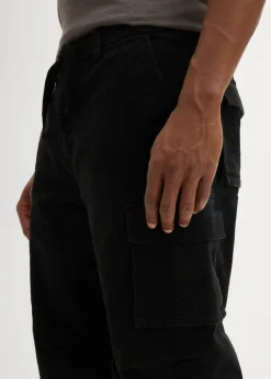 Pantalón capri elástico tipo cargo con corte holgado y ancho