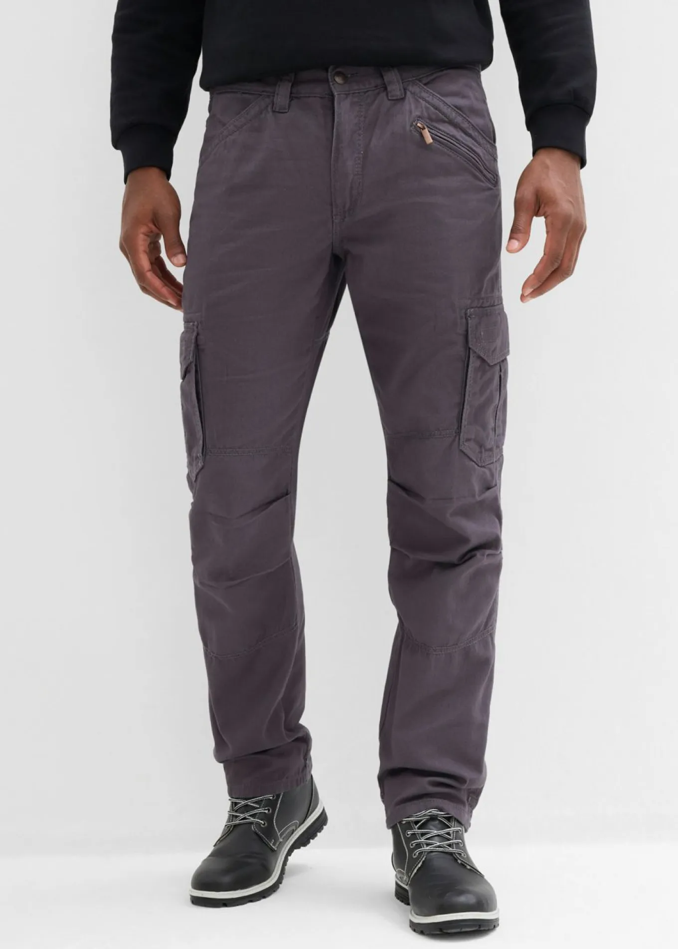 Pantalón cargo, relaxed fit, straight