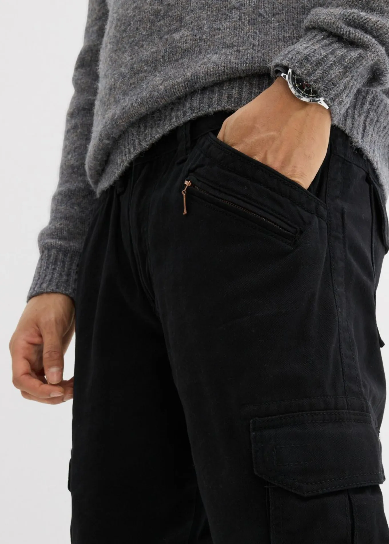 Pantalón cargo, relaxed fit, straight