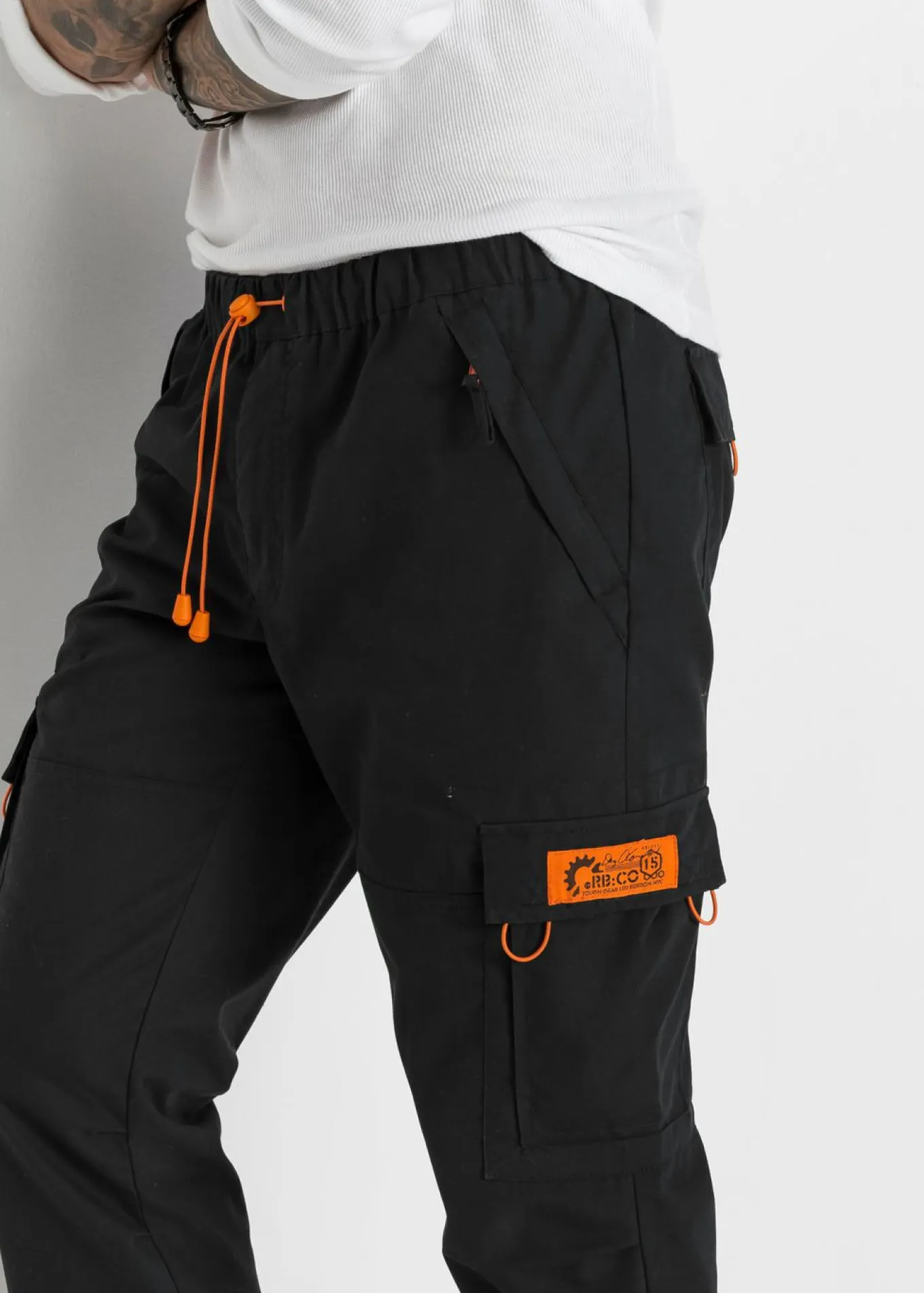 Pantalón cargo, sin cierre, relaxed fit, straight