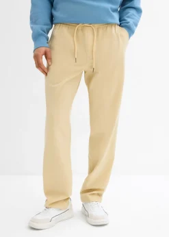 Pantalón chino elástico con corte recto y relajado