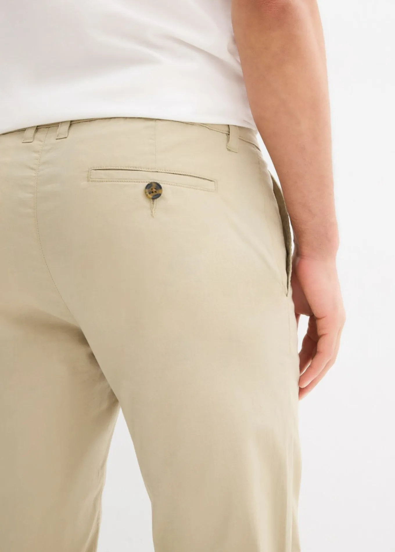 Pantalón chino elástico, regular fit, straight