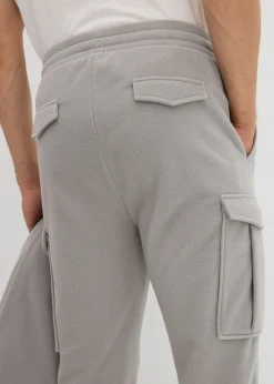 Pantalón cálido tipo cargo de felpa con corte regular