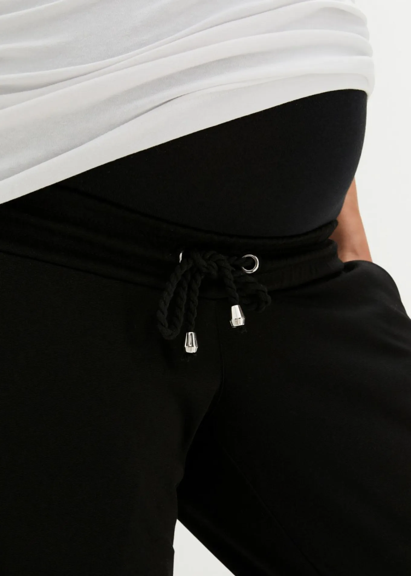 Pantalón con cintura elástica