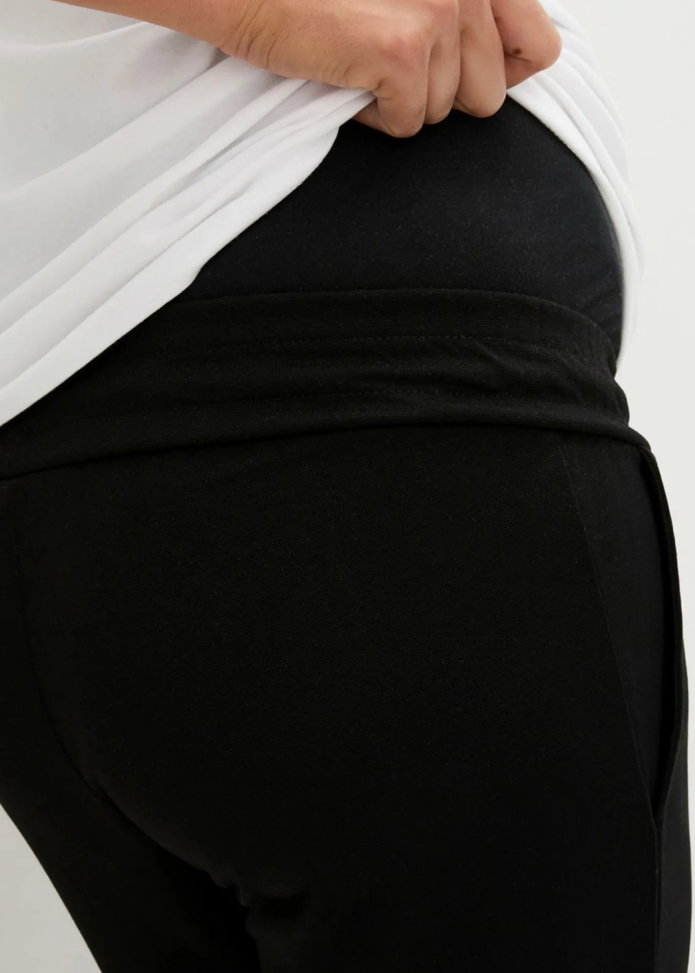 Pantalón con cintura elástica