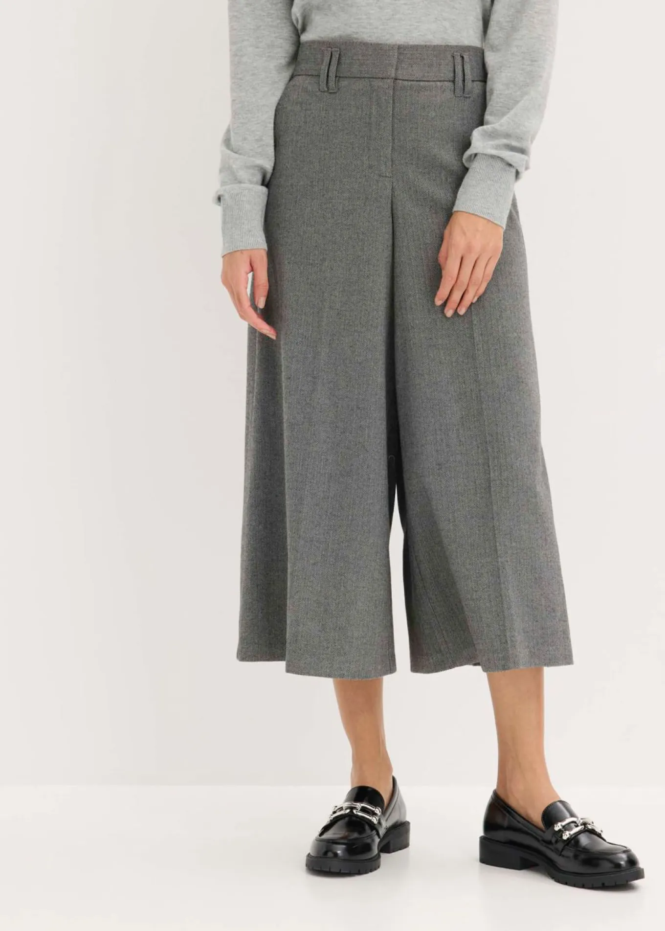 Pantalón con espiga en aspecto de lana