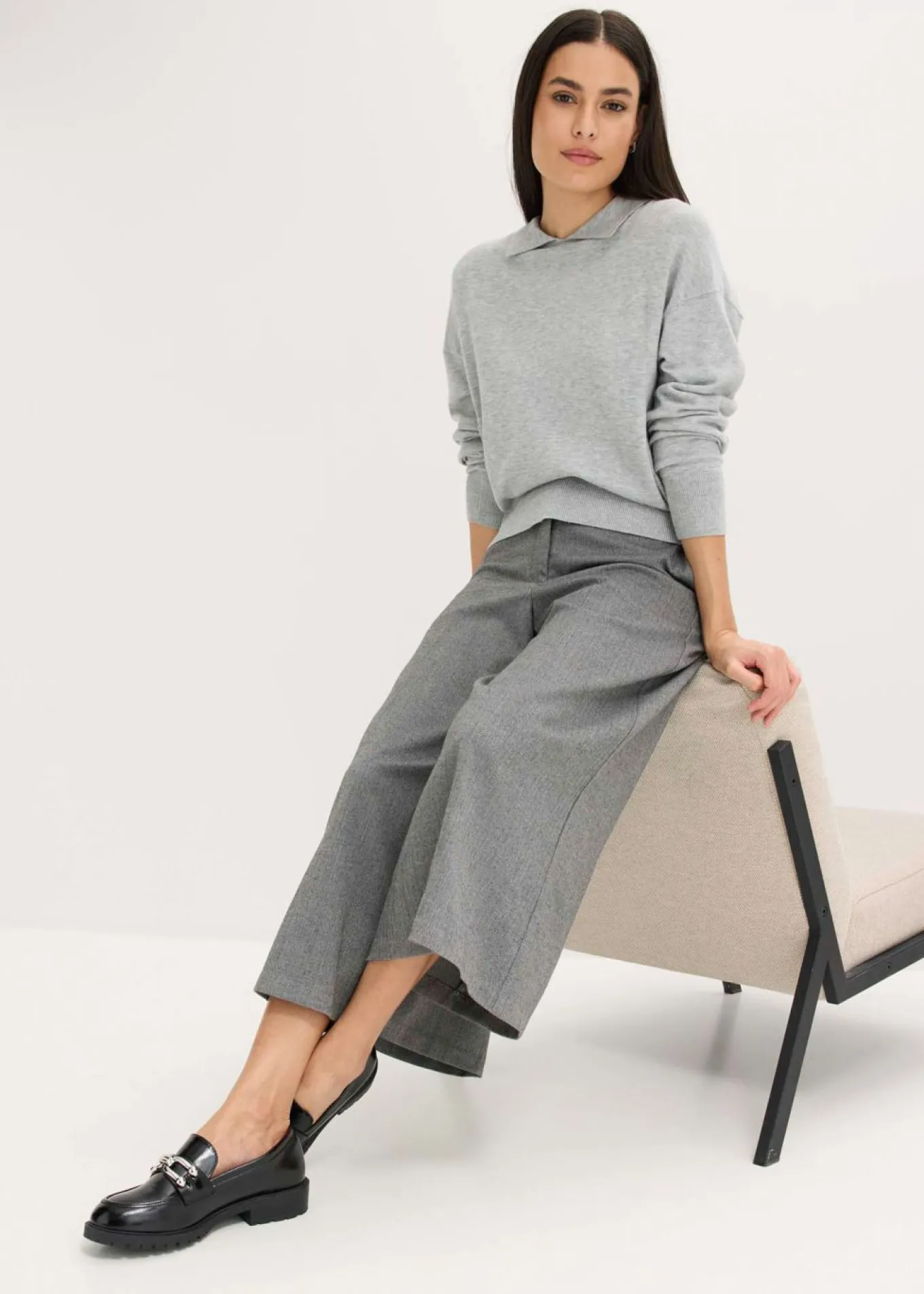 Pantalón con espiga en aspecto de lana
