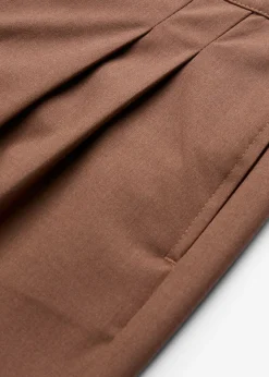 Pantalón con pinzas y cinturilla cómoda