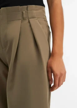 Pantalón con pinzas y cinturilla cómoda