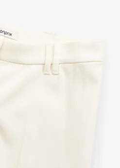 Pantalón corto ajustado