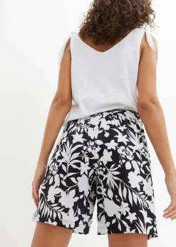 Pantalón corto ancho de viscosa con cómoda cinturilla alta