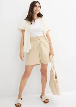 Pantalón corto con lino