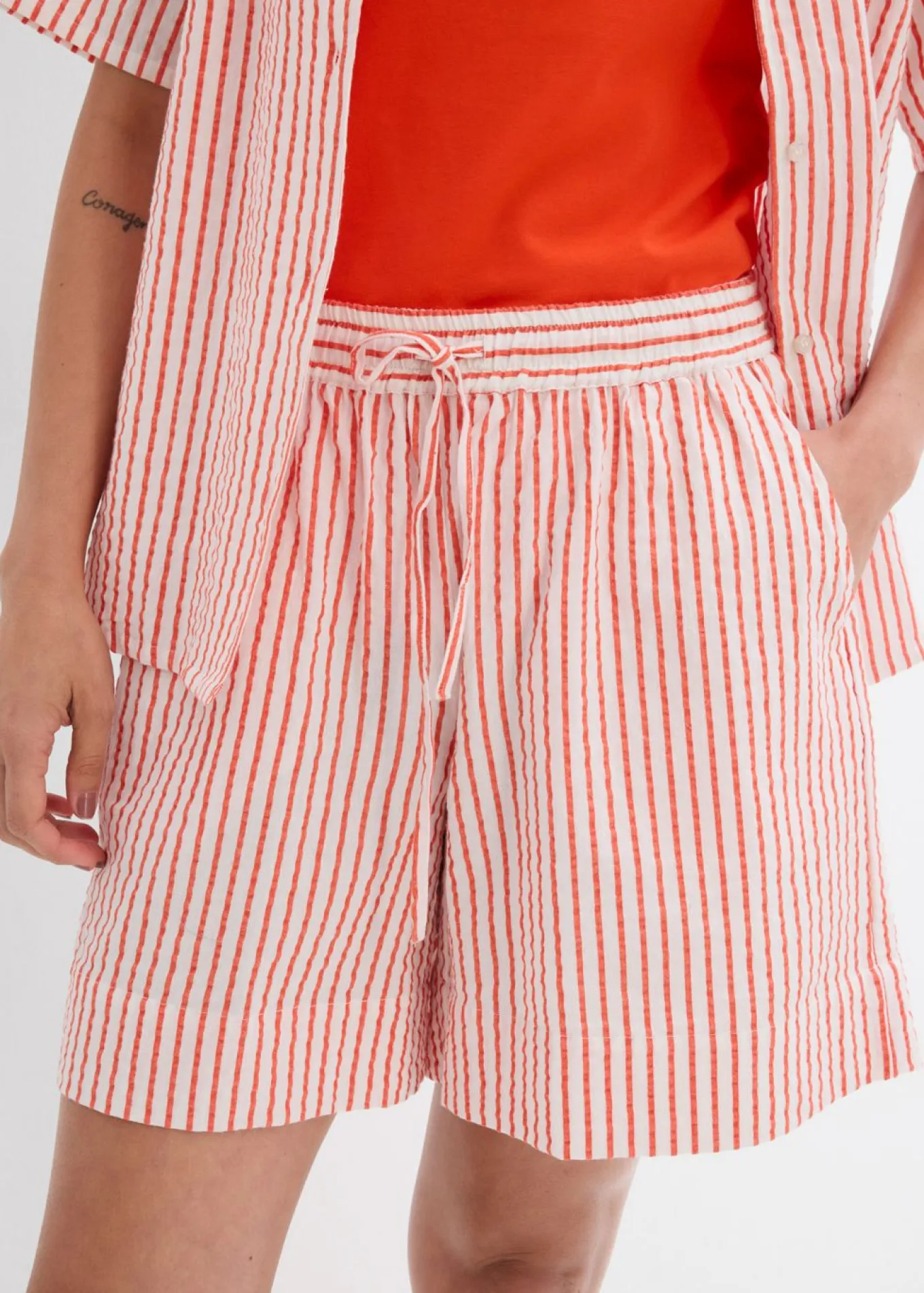 Pantalón corto de algodón puro