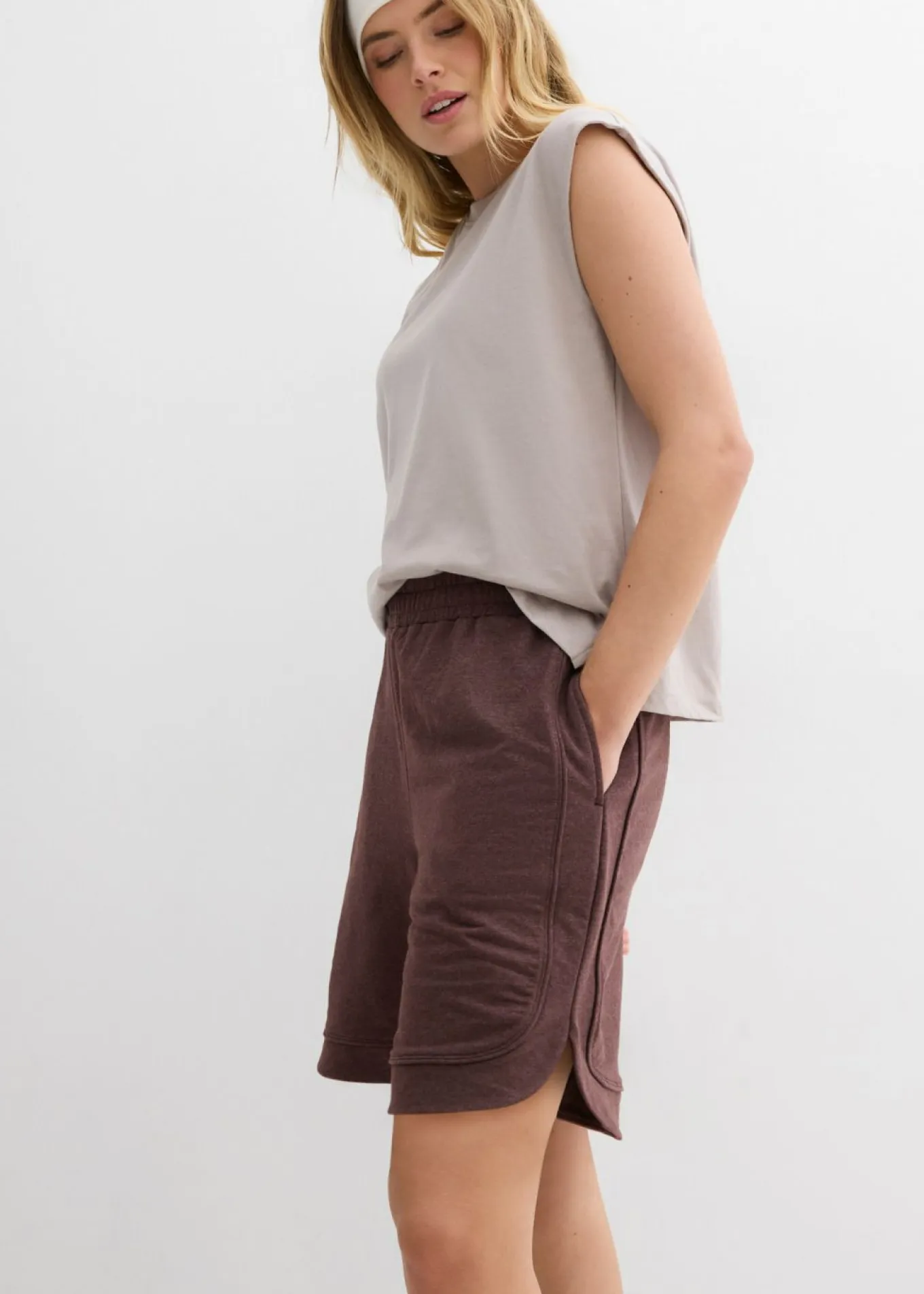 Pantalón corto de chándal de mezcla de algodón con corte ancho