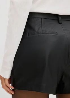 Pantalón corto de piel sintética