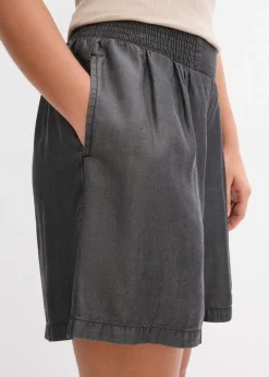 Pantalón corto sin cierre con nido de abeja