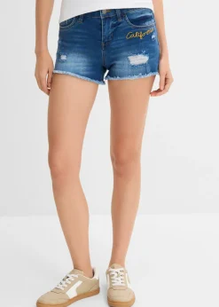 Pantalón corto vaquero con bordado
