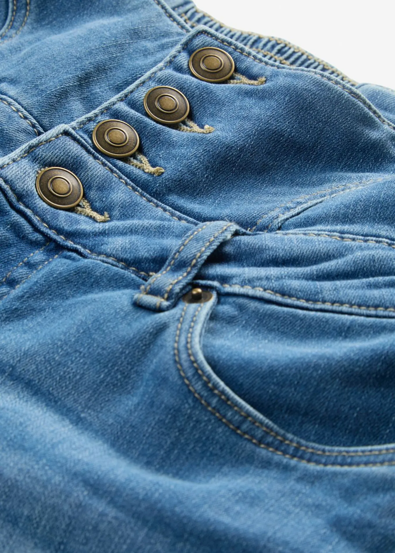 Pantalón corto vaquero de talle alto