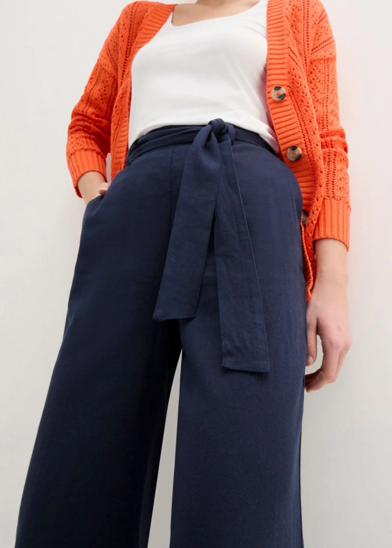 Pantalón culotte de mezcla de lino vaporosa