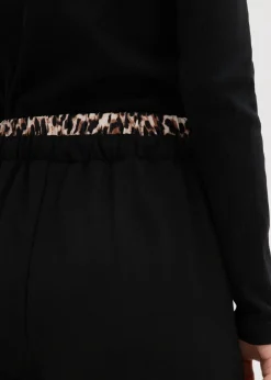 Pantalón de chándal ancho con cintura en contraste