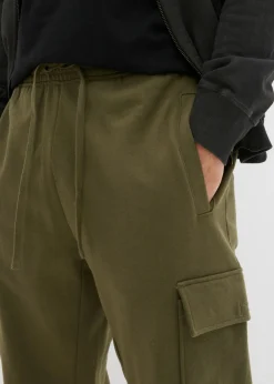 Pantalón de chándal con bolsillos tipo cargo y corte holgado