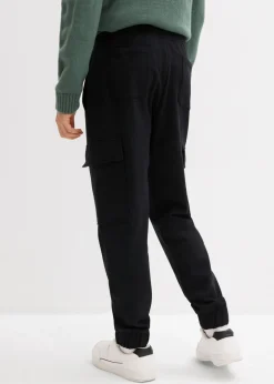 Pantalón de chándal con bolsillos tipo cargo y corte holgado