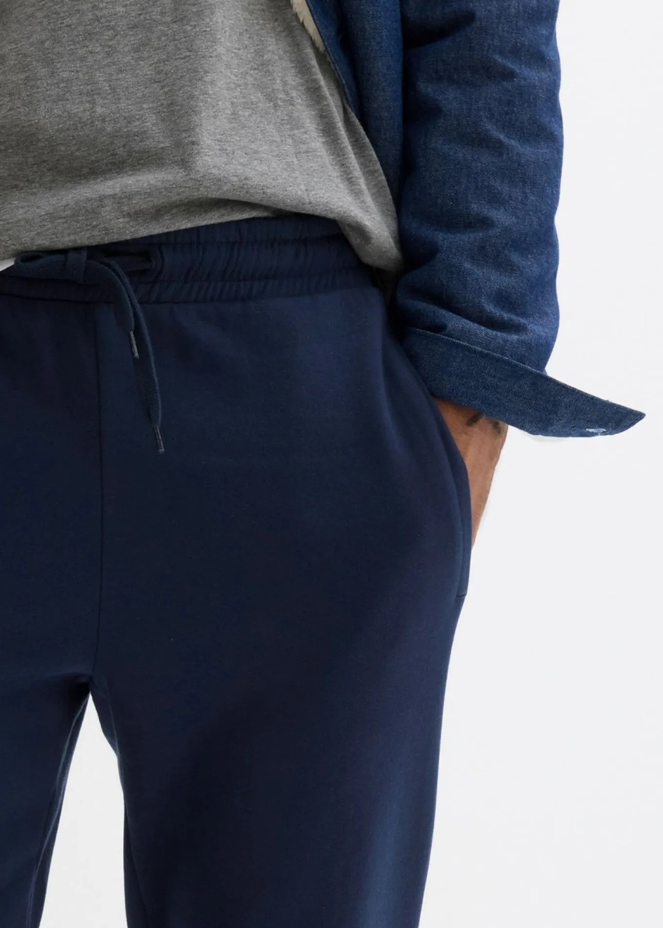 Pantalón de chándal de algodón orgánico puro con corte regular