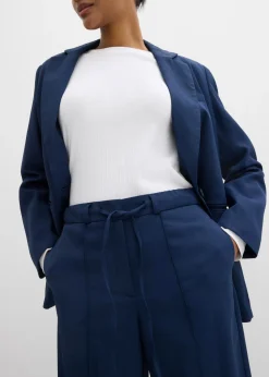 Pantalón de corte recto con cintura cómoda