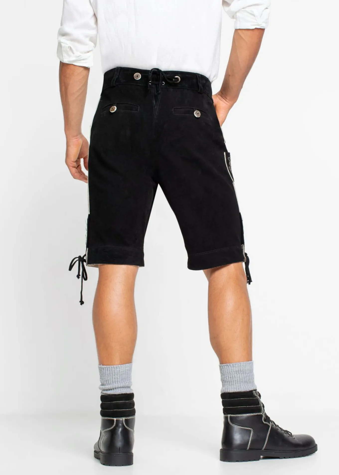 Pantalón de cuero folclórico, corto