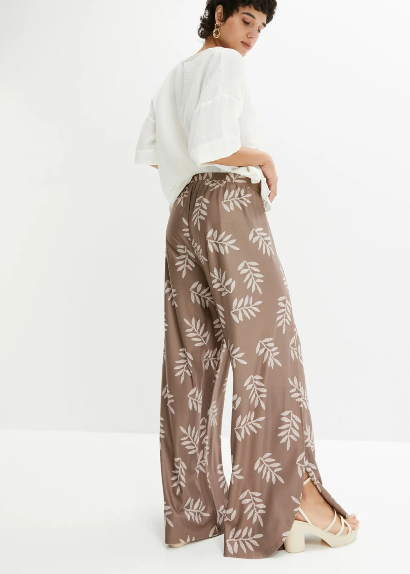 Pantalón de estilo palazzo