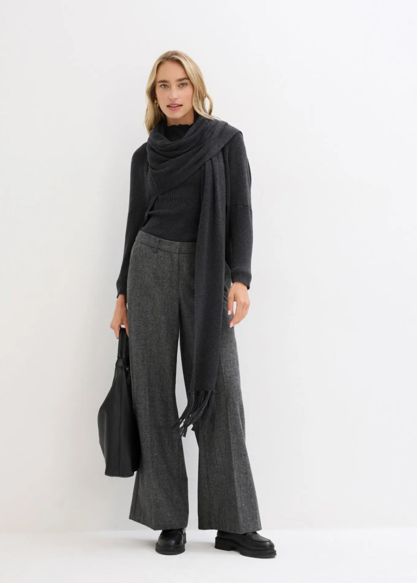 Pantalón de lana con patrón de espiga
