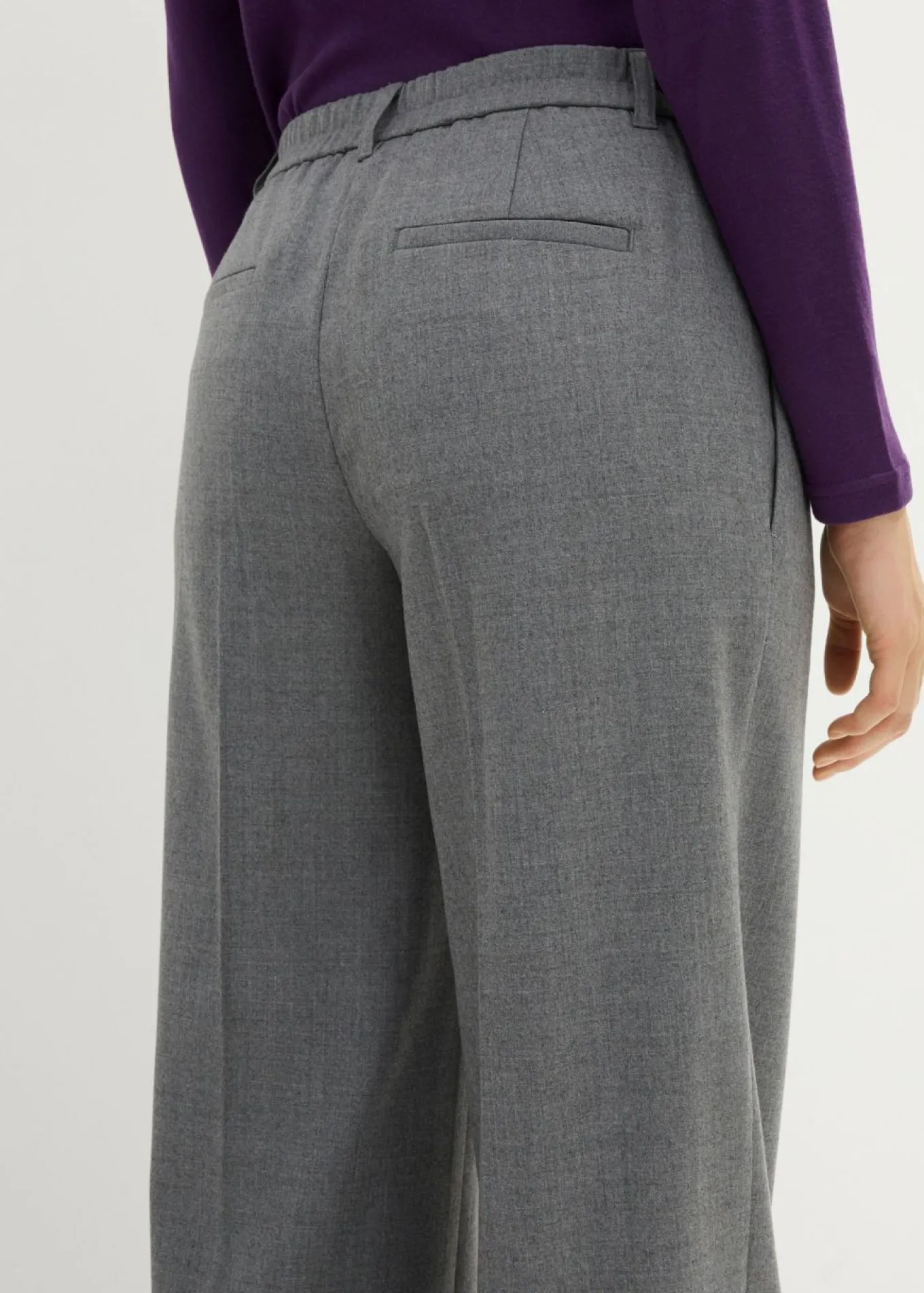 Pantalón de lana con pinzas