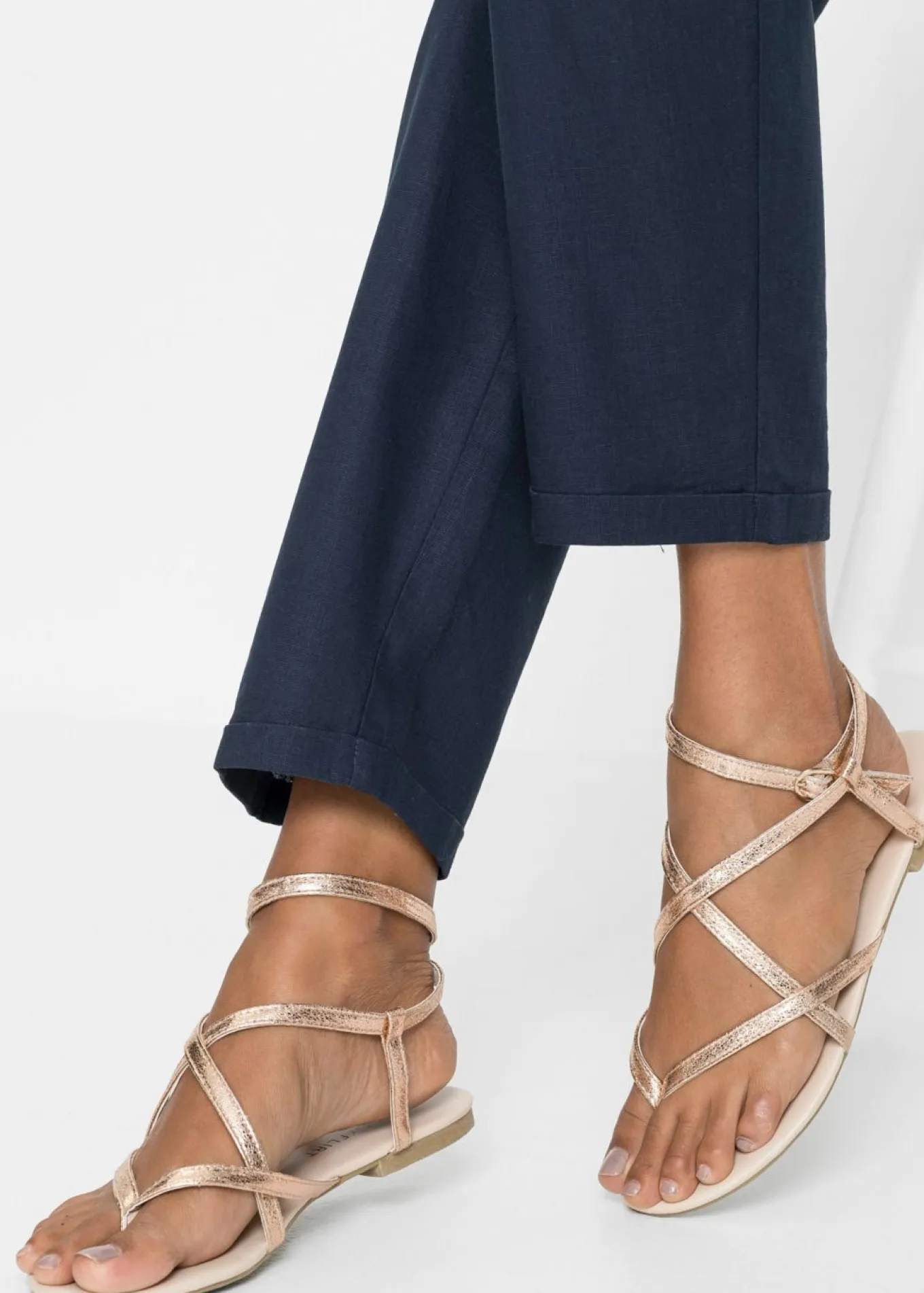 Pantalón de lino con cintura elástica