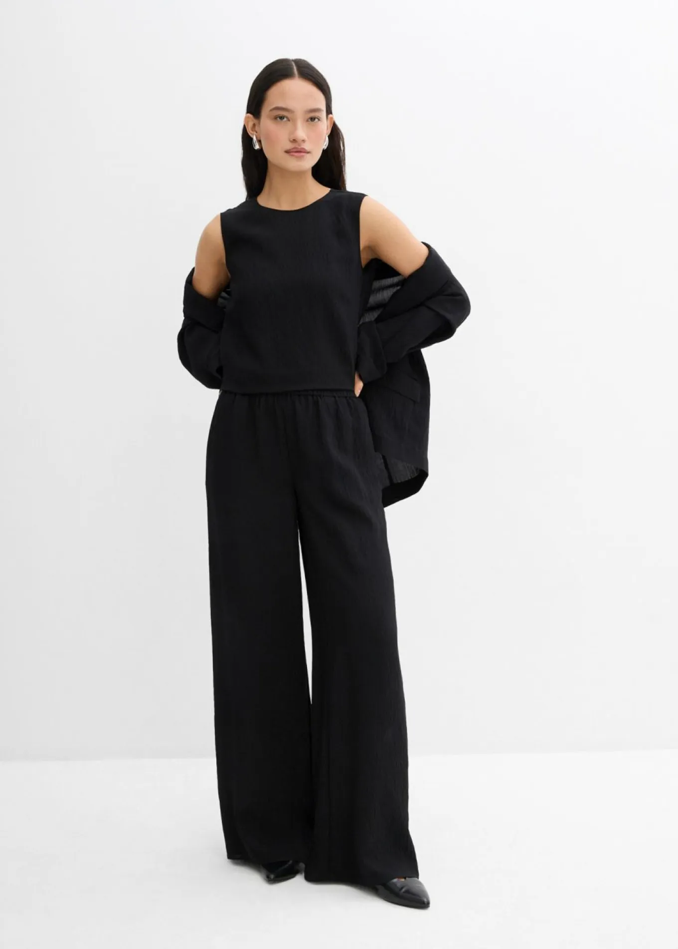 Pantalón de mezcla arrugada de viscosa con estructura
