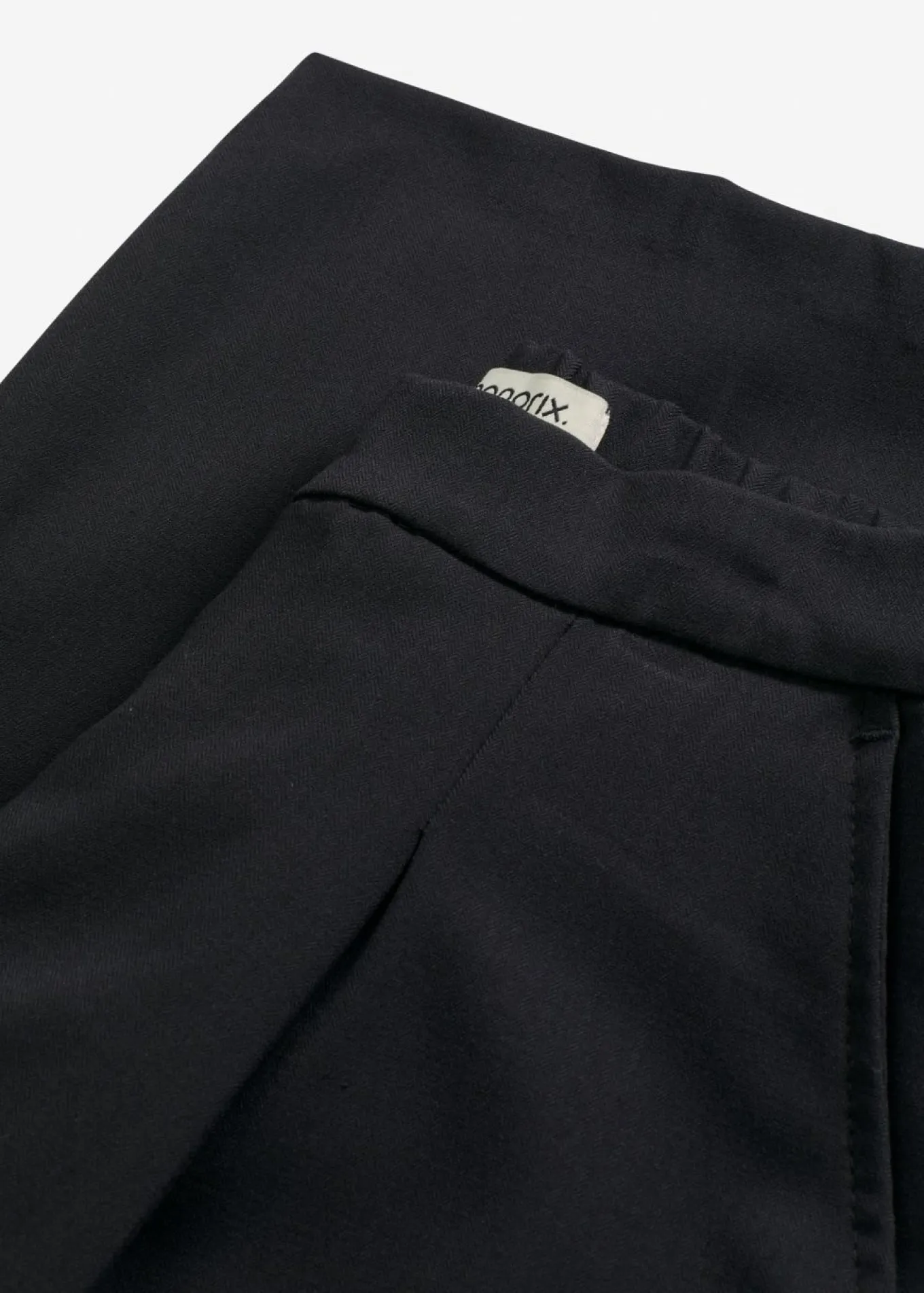 Pantalón de mezcla de viscosa con diseño barrel