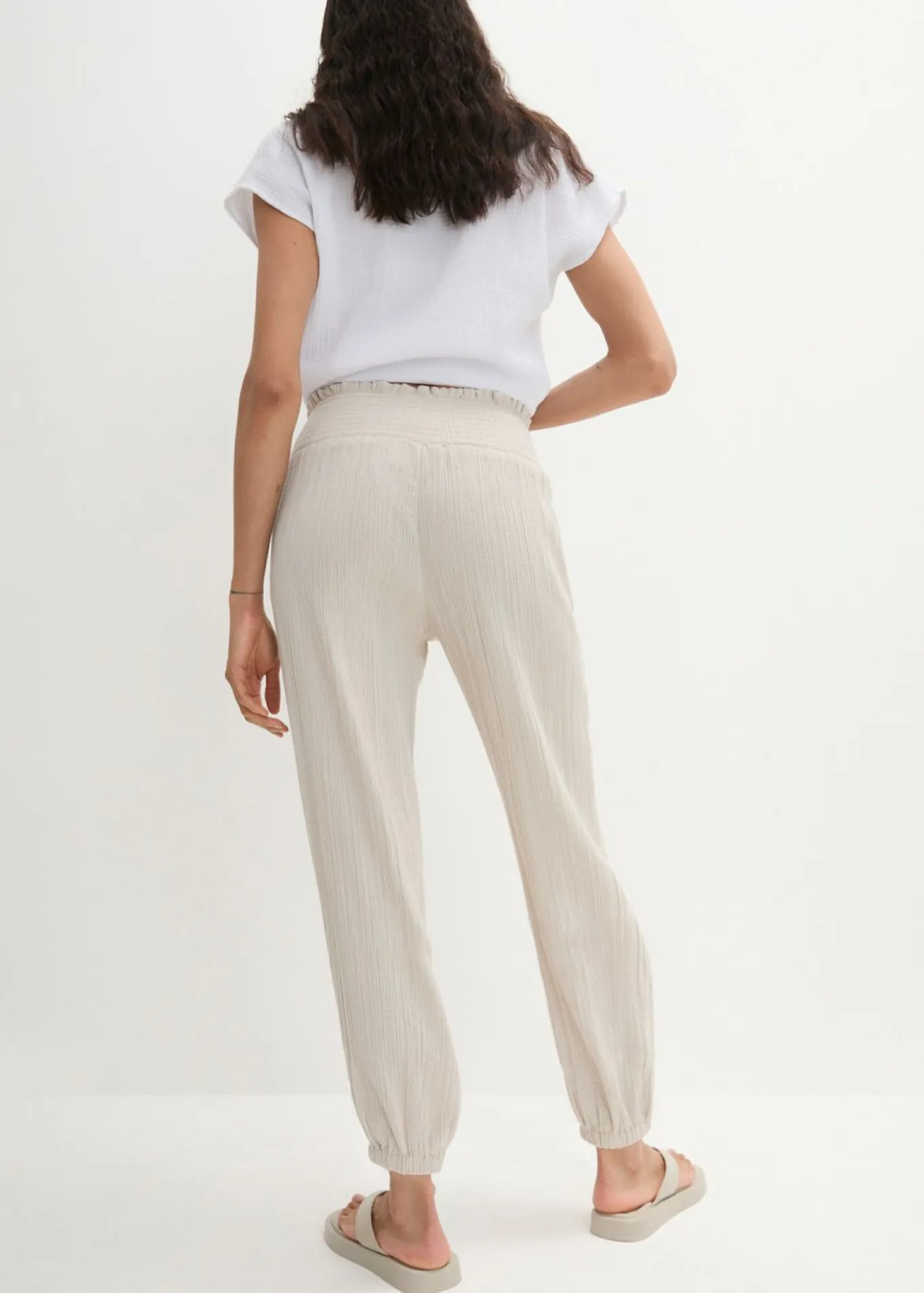 Pantalón de muselina con cintura de nido de abeja