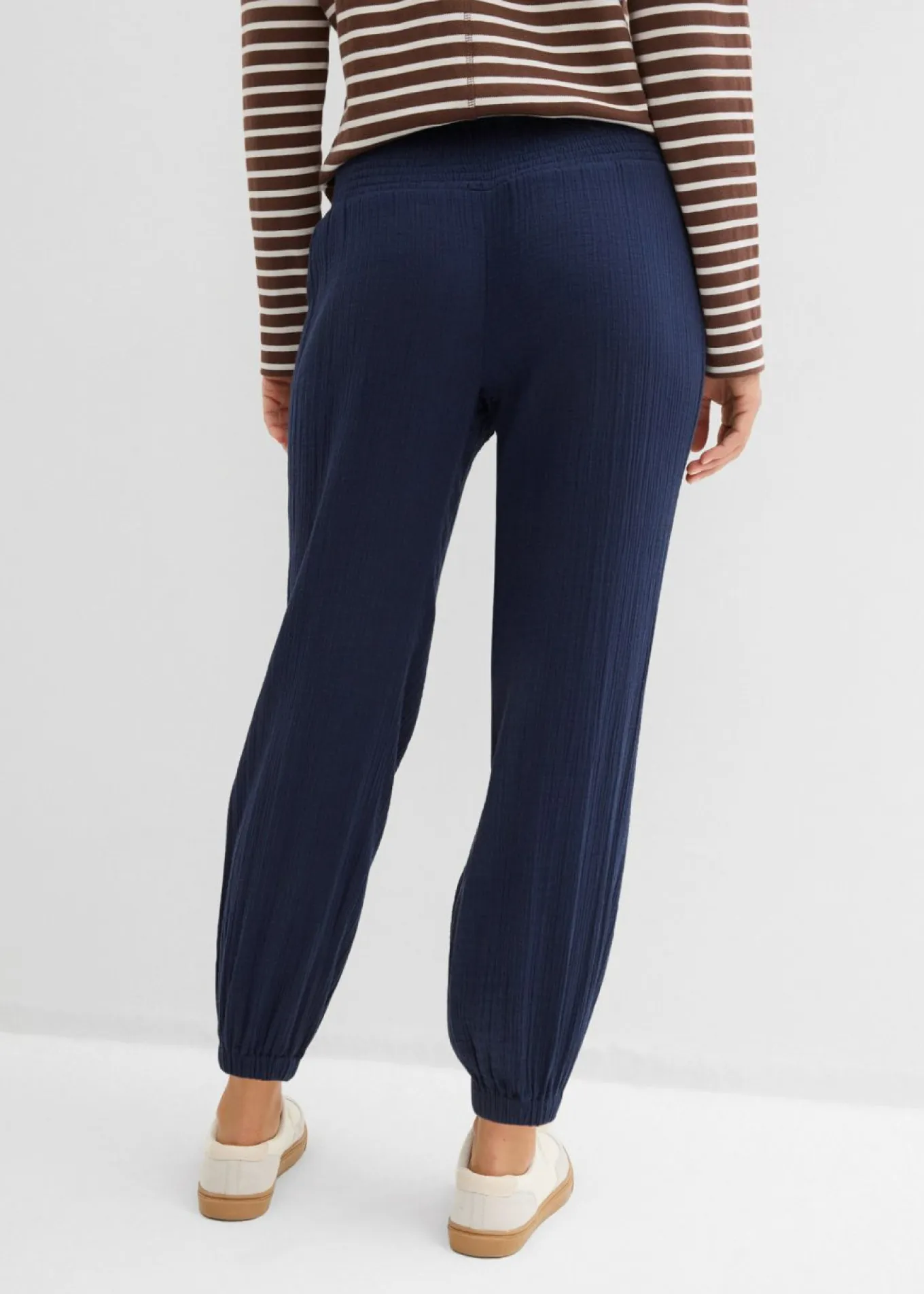 Pantalón de muselina con cintura de nido de abeja