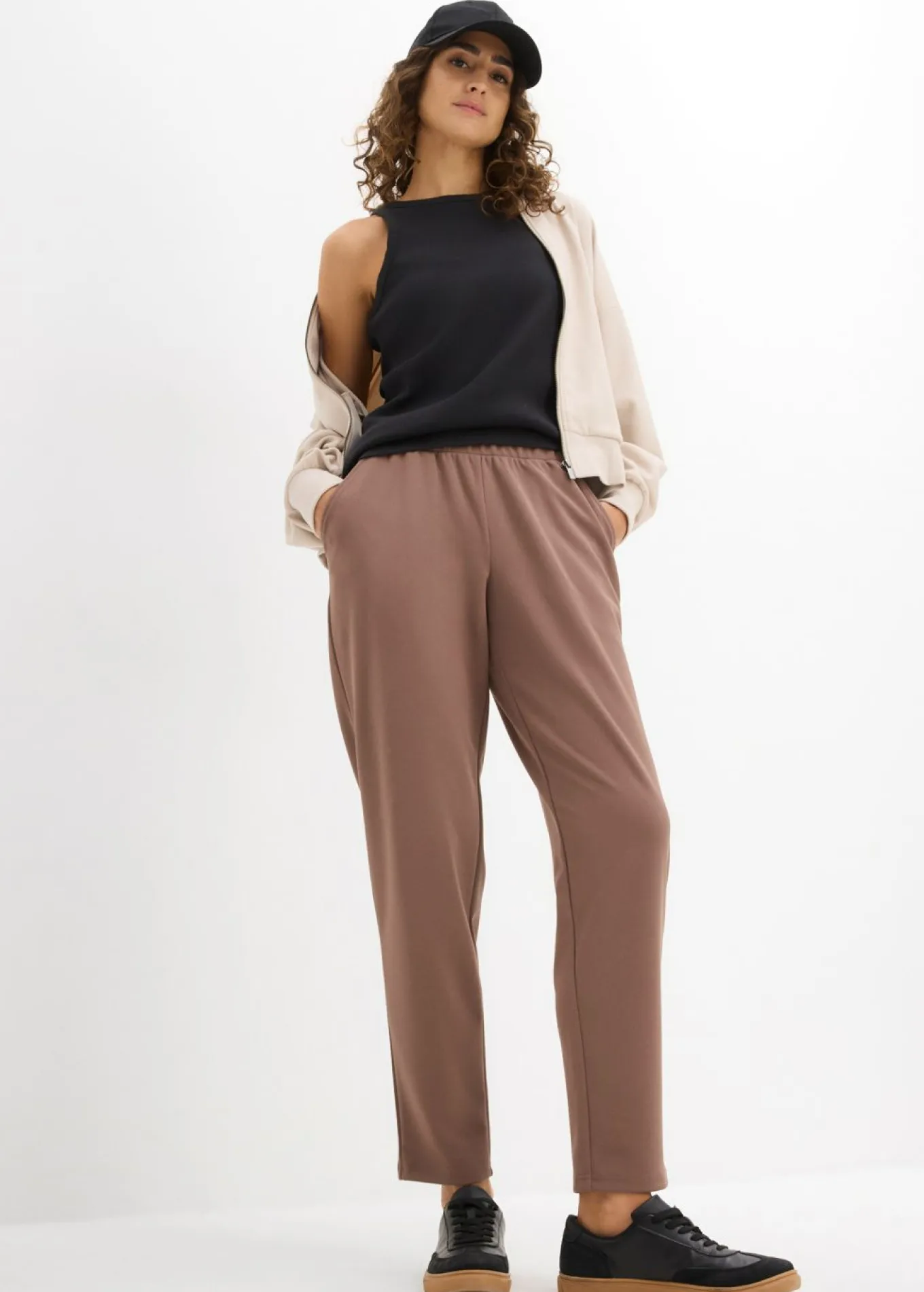 Pantalón de neopreno con cintura cómoda