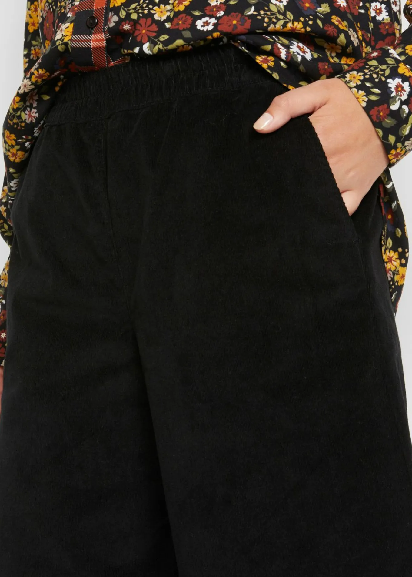 Pantalón de pana con cintura cómoda, high waist