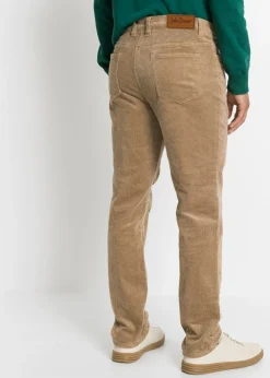 Pantalón de pana elástica con corte cómodo y regular