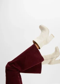 Pantalón de pana elástico con cómoda cintura high waist